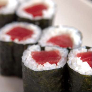 2.Tuna Roll